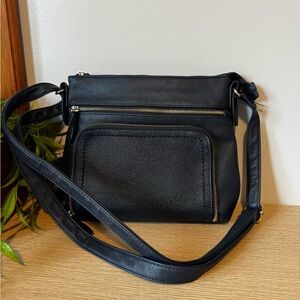 Denver Hayes Navy Crossbody Bag